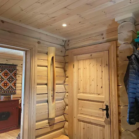 Blazerbu Four-bedroom Feriehus *